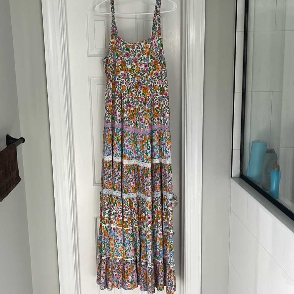 Crown and Ivy maxi